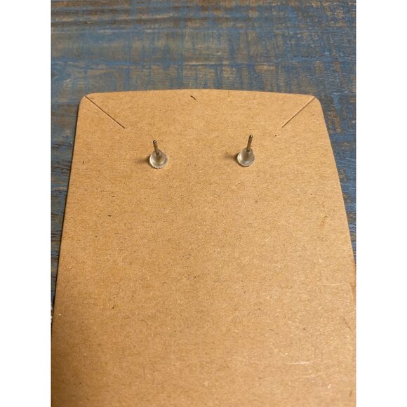 Gold Heart-Shaped Stud Earrings For Women - Picture 2 of 2